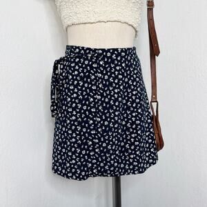 𝅺Brandy Melville Navy Floral Ditsy Micro Floral Print Wrap Skirt Cottagecore